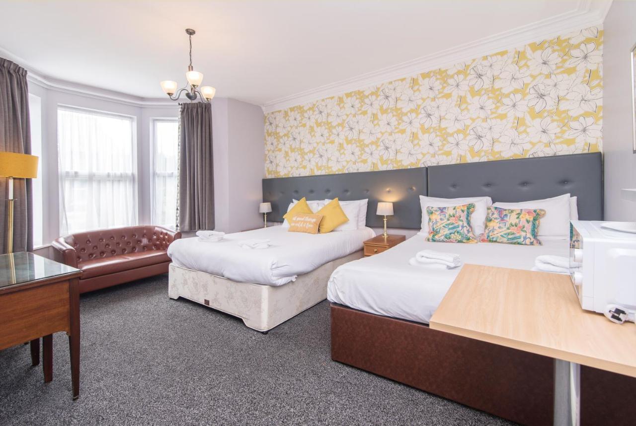 The Linden Leaf Rooms Бистон Экстерьер фото