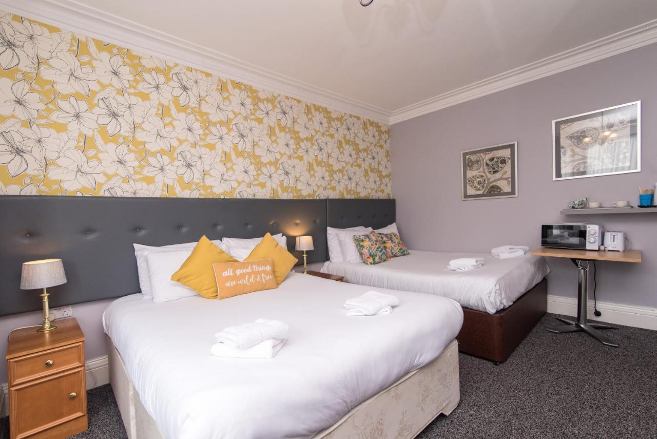The Linden Leaf Rooms Бистон Экстерьер фото